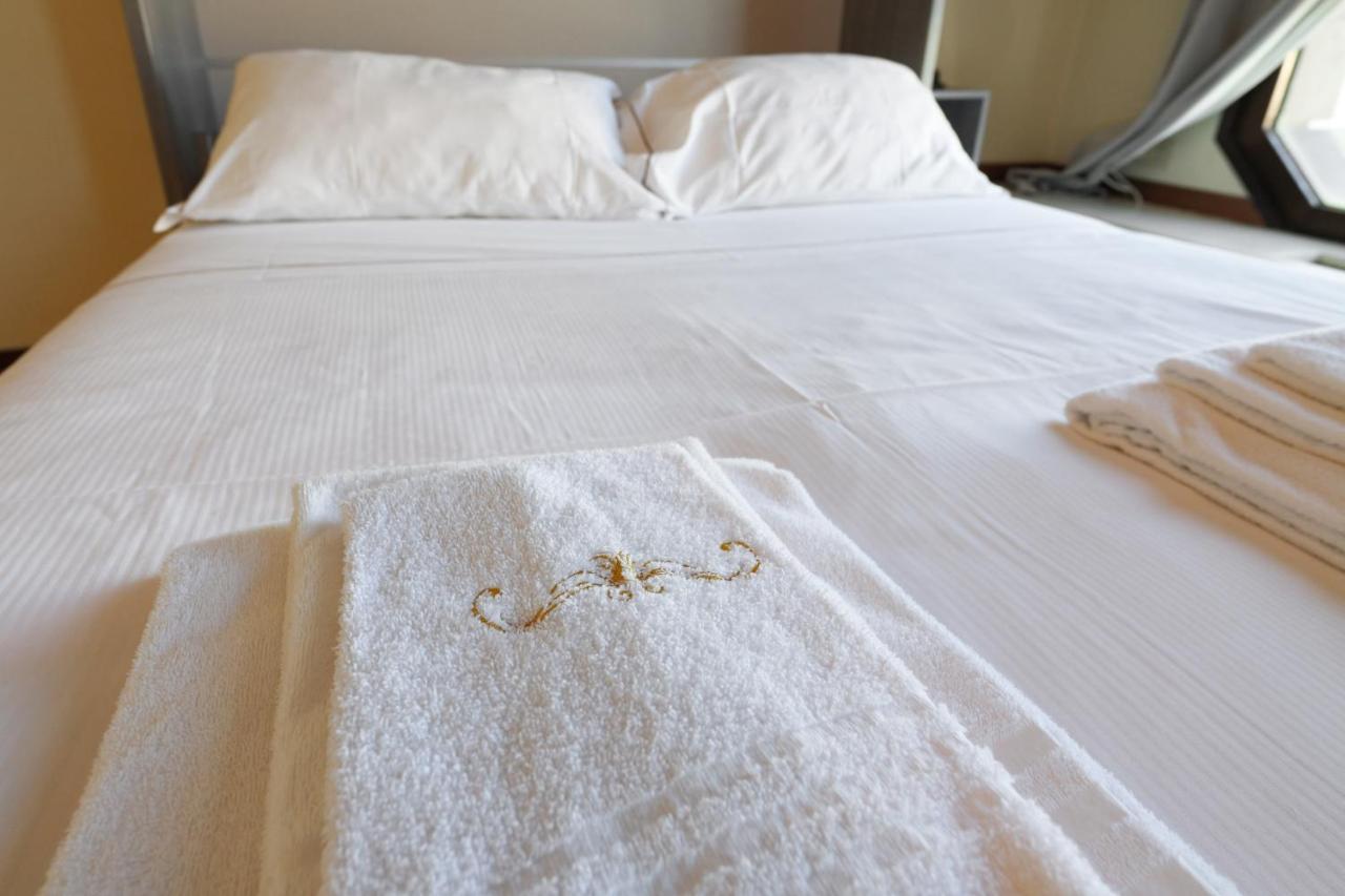 Duomo Luxury Apartment VII Milano Ngoại thất bức ảnh